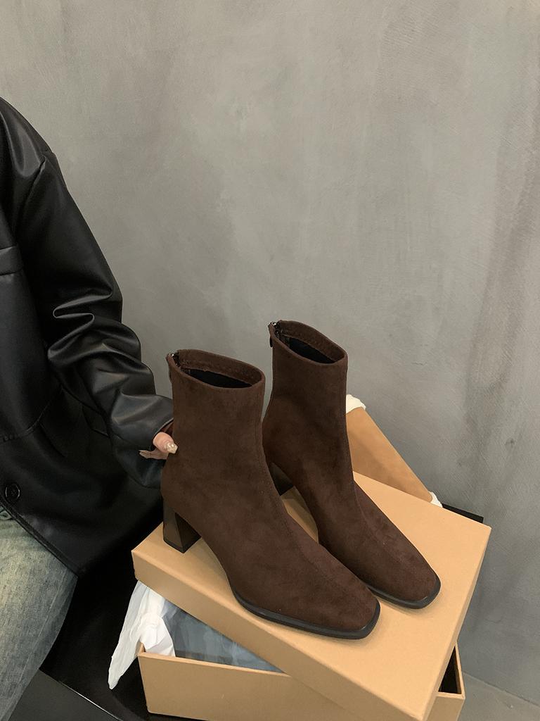 Women's high-heeled short boots 2025 new autumn and winter French retro suede thick-heeled thin boots foreign-style Korean small ankle boots