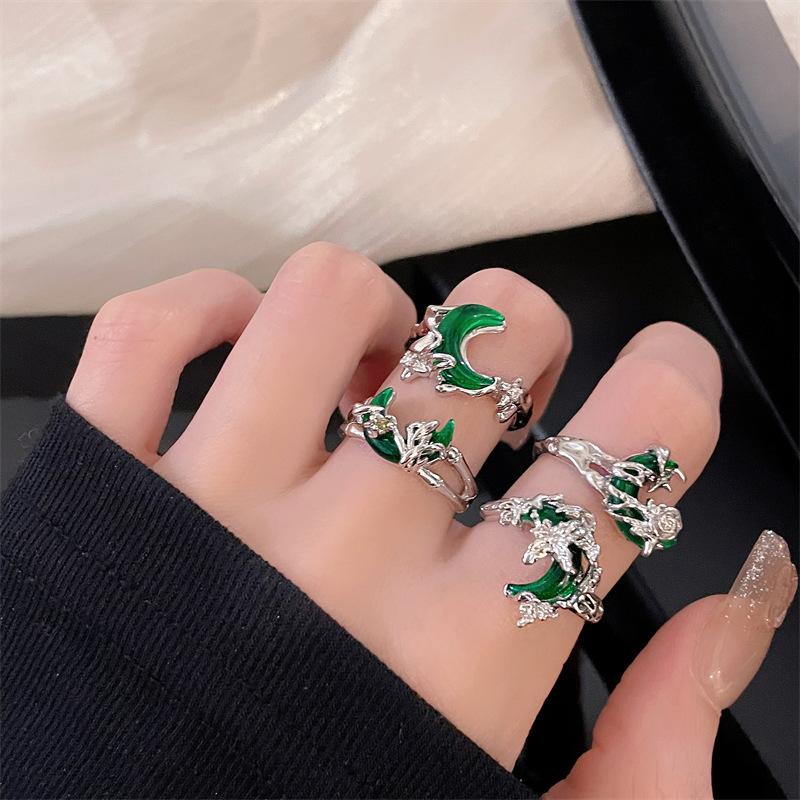 Niche Design Sweet High-End Moon Opening Ring Green Cool Irregular Butterfly Rose Ring