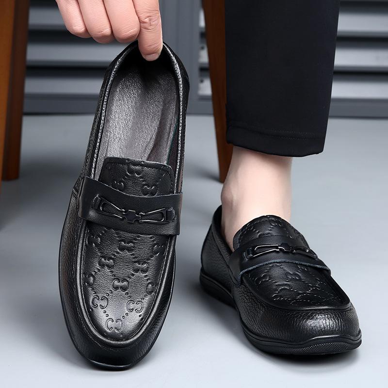 

The first layer of cowhide beanie shoes, men s summer one-pedal lazy leather breathable 44