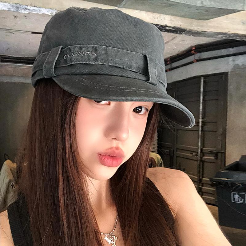 2025 new outdoor leisure equestrian hat women's retro old face small flat edge cap beret