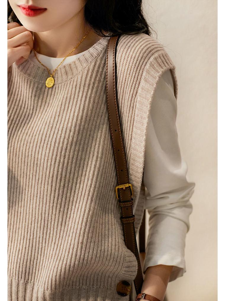 Women's Slim Fashion Round Neck Buttoned Knitted Vest - Anti-Pilling, Solid Color (Spring/Autumn 2022)