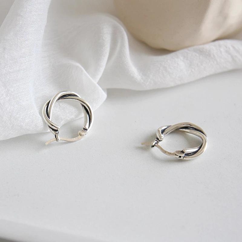 XIYANIKE Silver Color Twist-shape Thick Line Hoop Earrings Women Fashion Retro Circle Party Oorbellen Couple