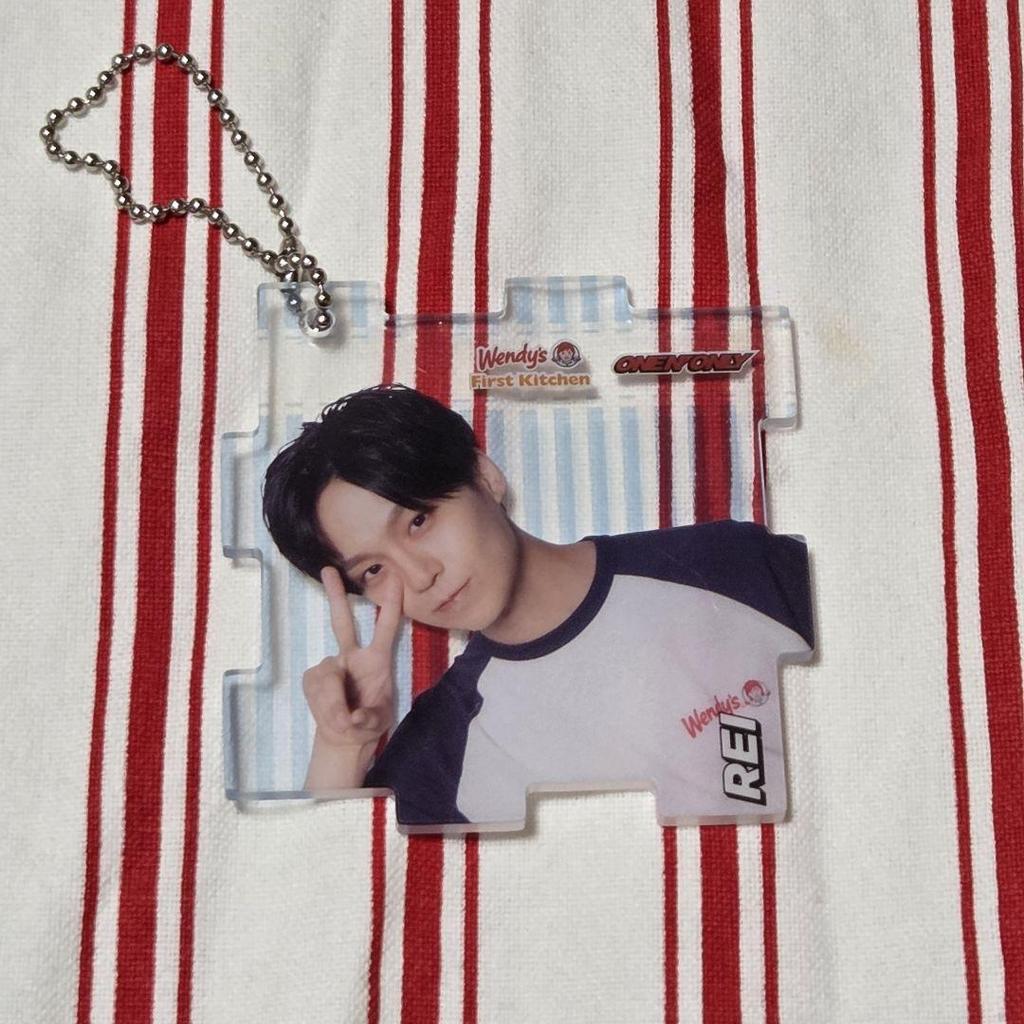 [USED] Three types of Rei Sawamura cards, one keychain ONE N' ONLY
