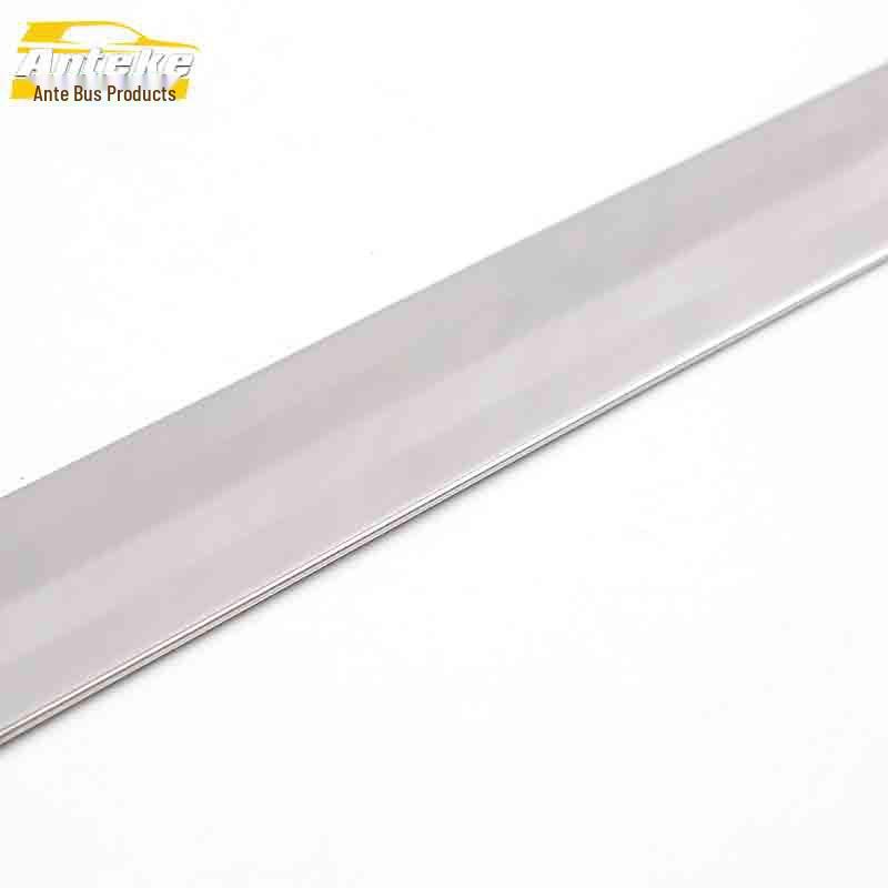 Luxgen U6 Tailgate Trim & Rear Bumper Protector Sticker