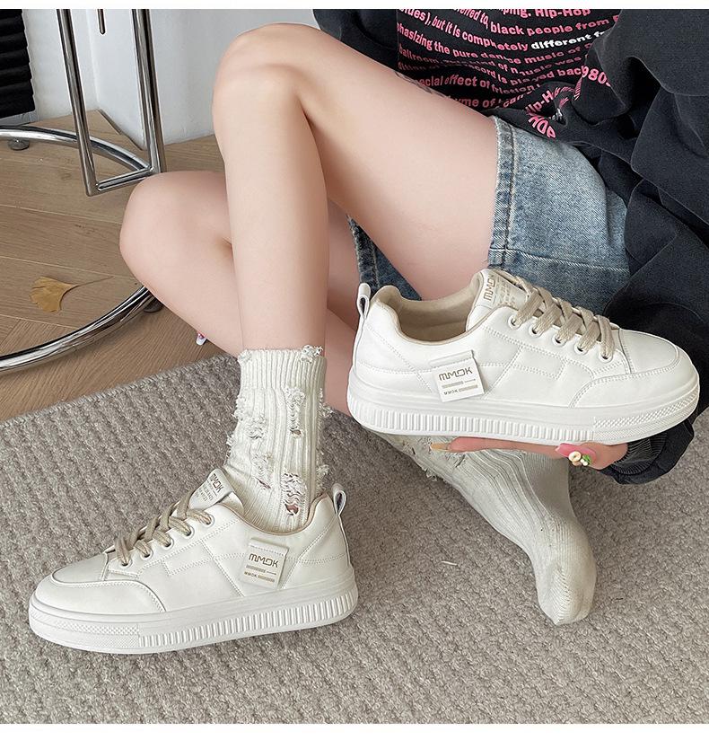 2024 Autumn Women's White Low-Top Sneakers - Korean Style, Casual Sports, Student Design, Comfortable & Trendy.