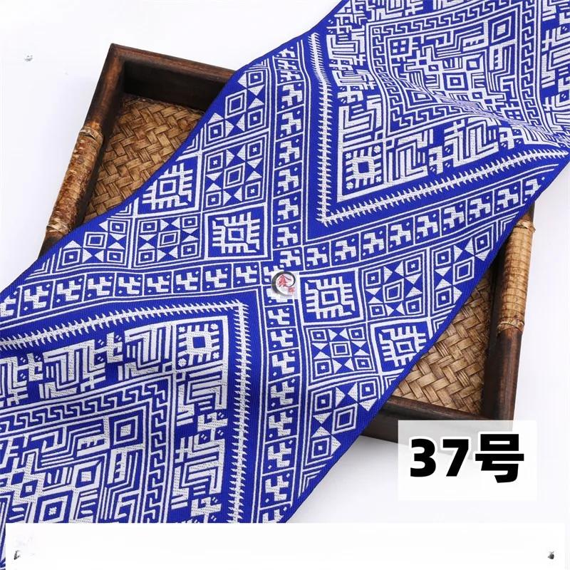 20 cm x 700 cm Hmong Stickerei Spitze Zubehör Miao Nationalität Kleidung Band Brokat Muster Tisch Flagge Wand Hängen Stoff