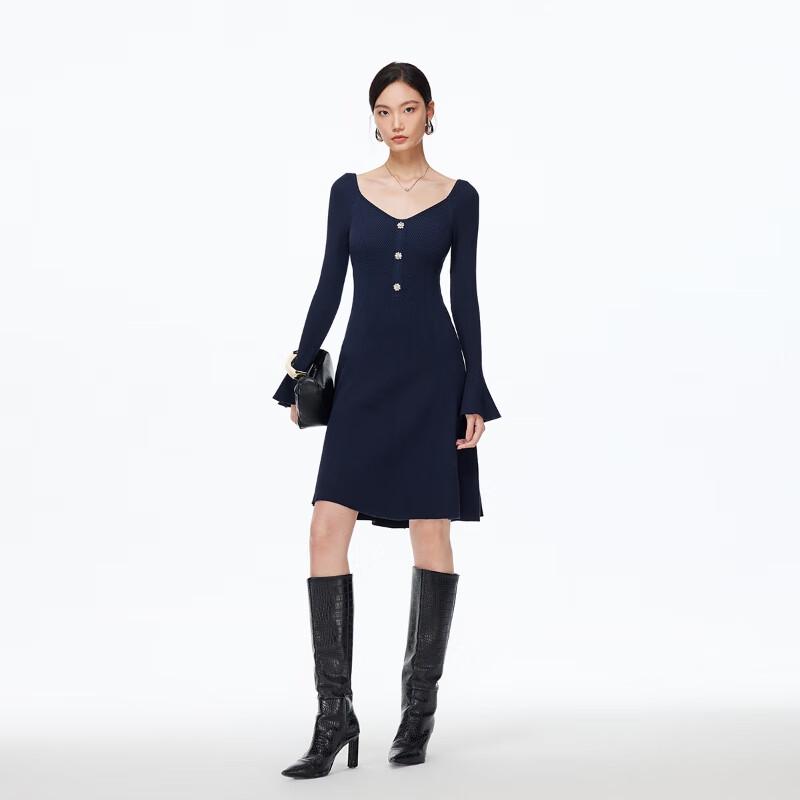 VEROMODA Elegant Flare Sleeve A-Line Knit Dress
