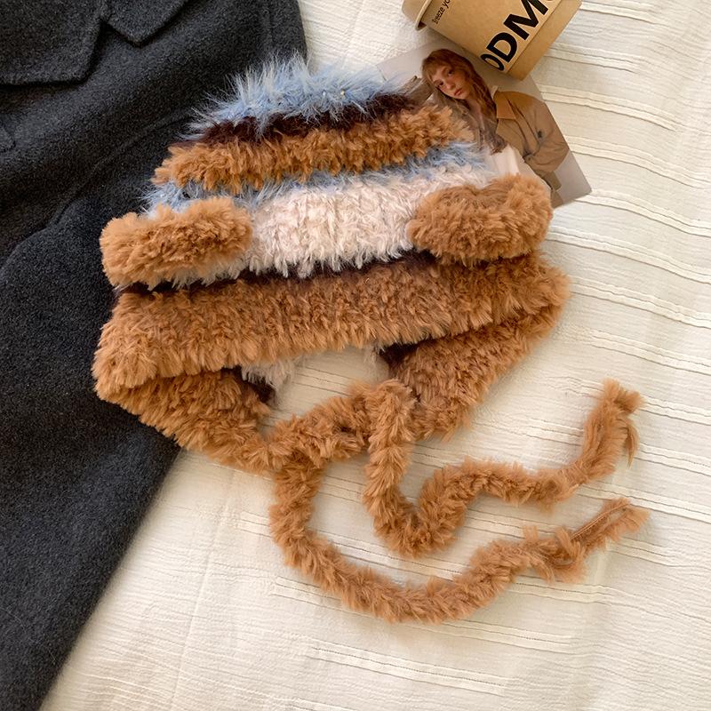 Cute plush Lei Feng hat women's season new thickened warm face small hat ear protection hat knitted hat
