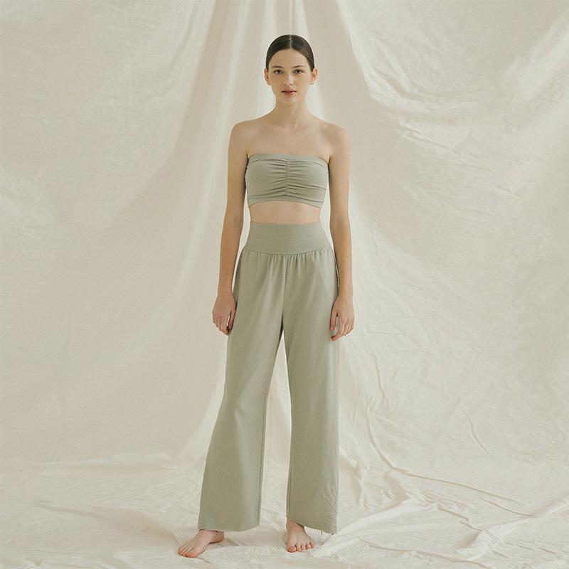 

Летний танцевальный костюм-двойка 2024: Спортивный бралетт и свободные широкие брюки для йоги Large