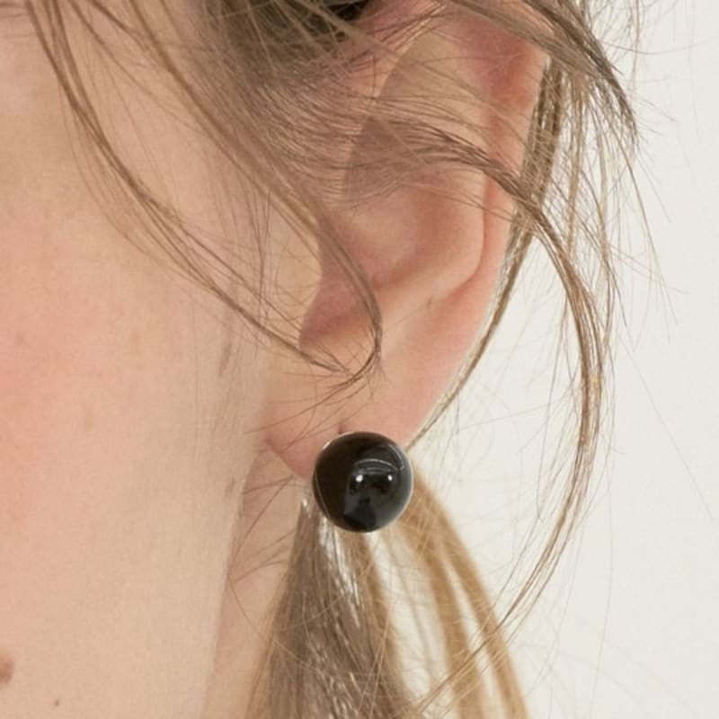 

aora SIMPLE BALL STUD EARRING #0033 white
