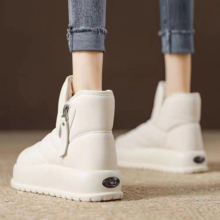 Winter velvet thickened warm cotton shoes 2025 autumn new waterproof and non-slip short boots Northeast snow thick-soled boots women