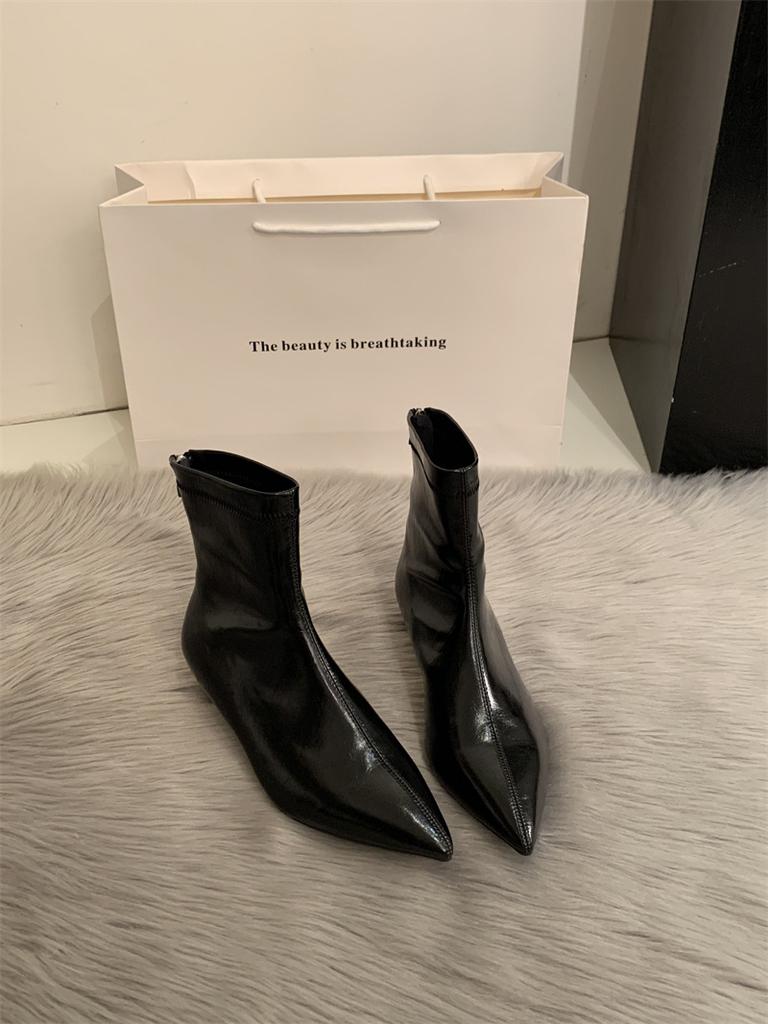 Black high-heeled short boots women's 2025 autumn and winter single boots and bare ankle boots soft leather small heel pointed French thin heel thin 