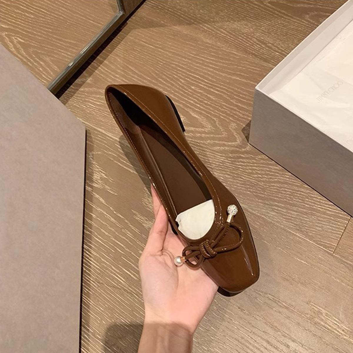 

Вариант из овчины~ Изысканные серебряные балетки с жемчужным бантом, женские туфли Мэри Джейн на плоской подошве, кожаные легкие одинарные туфли 40