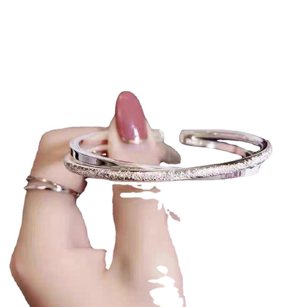 

Браслет женский, простой и модный, с белыми медными аксессуарами, однотонный браслет в качестве подарка на фестиваль середины осени для подруги Adjustable size