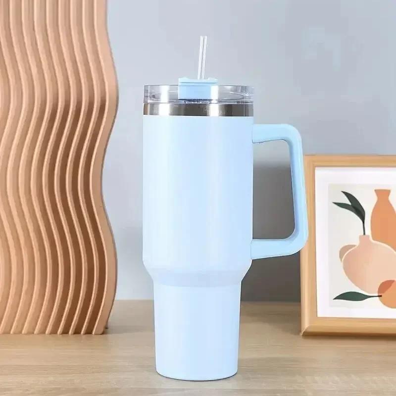 Kávové hrnky Nerezové Termo a Chladuizolační Se slámkou Přenosný Velkokapacitní Pohár na vodu Vhodný pro hrnek Stanley