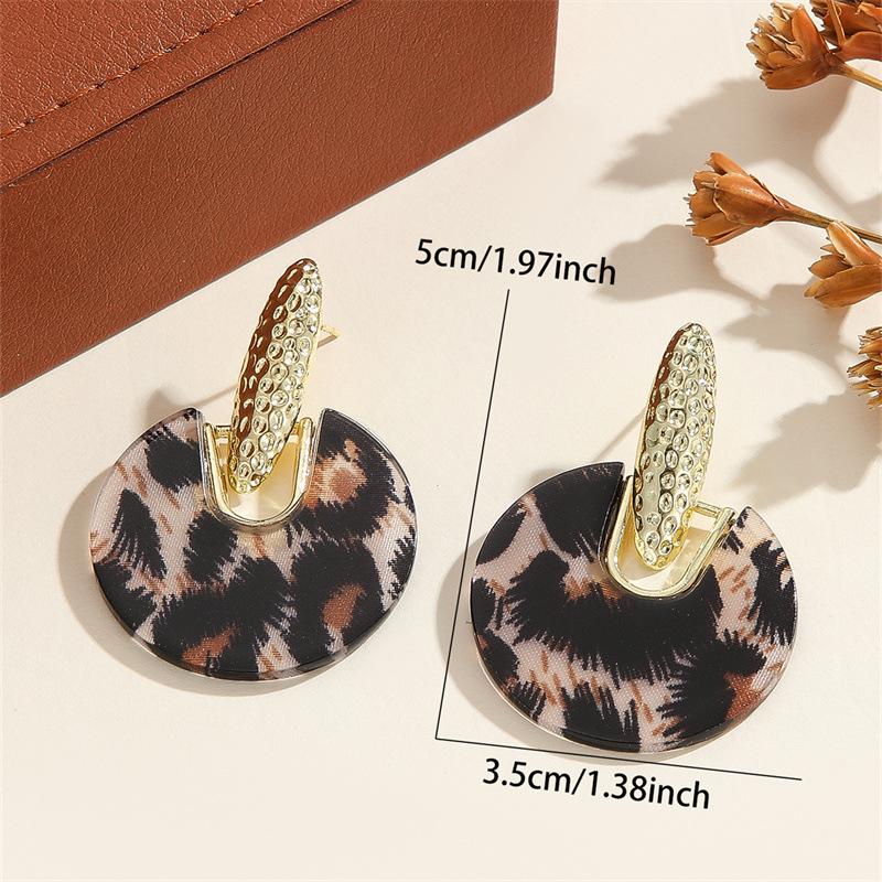 Retro Round Resin Earrings - Stylish, Bold, Luxurious and Unique Accessories