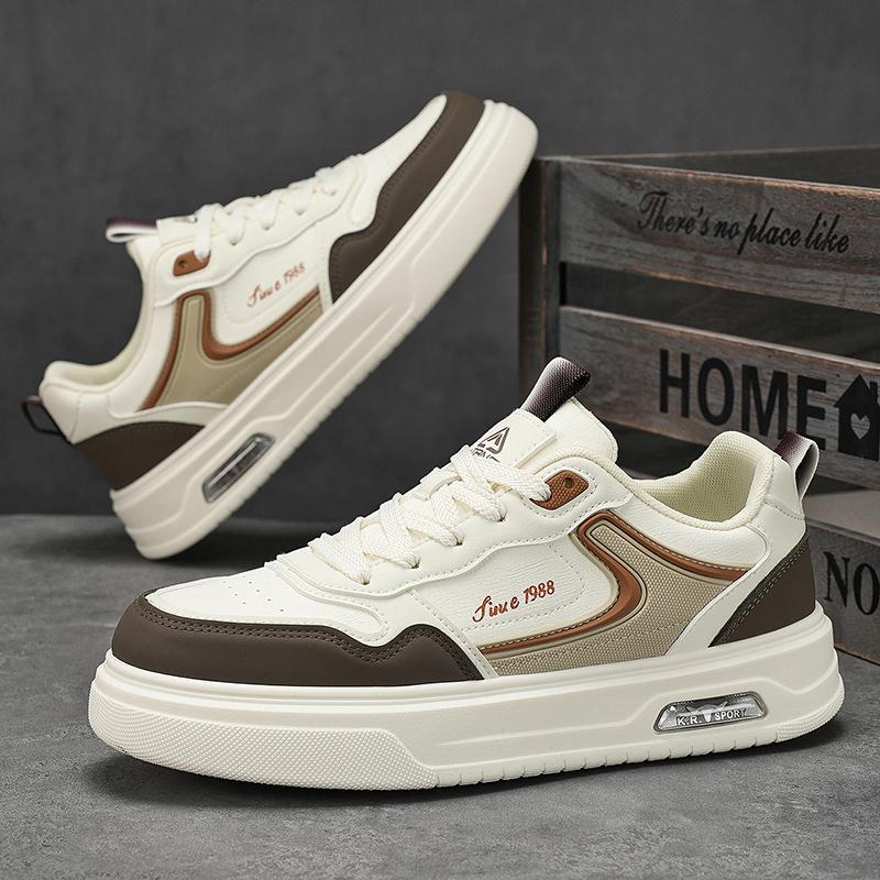 Men 's Casual Four Seasons Fashion Skateboarding Students Comfortable Sneakers Boys Trending Soft Sole Breathable Shoes