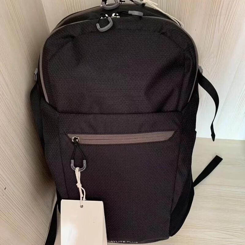 Lightweight Hiking Daypack