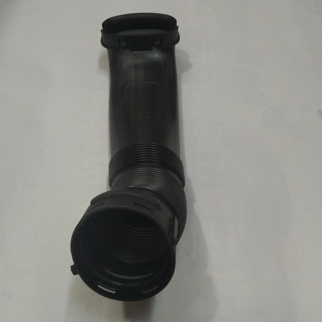 BMW Air Duct/Intake Pipe for Car Accessories 13717624210