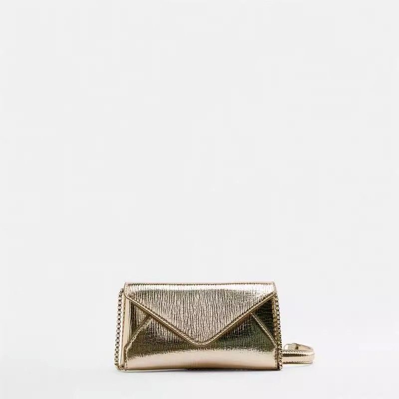 

Fashion Y2K Envelope Mini Crossbody Bag Women Ladies Leather Texture Chain Shoulder Bag Ladies High End Luxury Design Purse Chic 17.5x11x2cm золотий