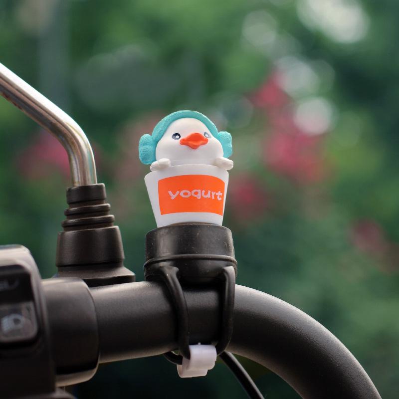 Cute Pinwheel Bicycle Scooter Motorcycle Duck Ornament – Internet Celebrity Cartoon Animal Decor