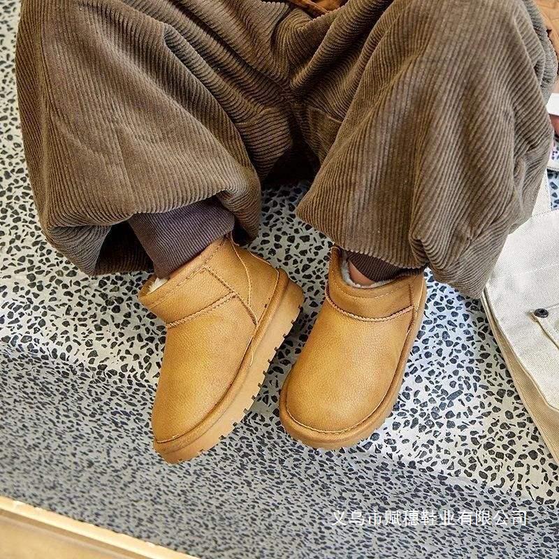 Children's All-Season Waterproof Snow Boots - Boys' & Girls' Velvet-Lined, Warm Cotton, Short Boots (Korean Style)