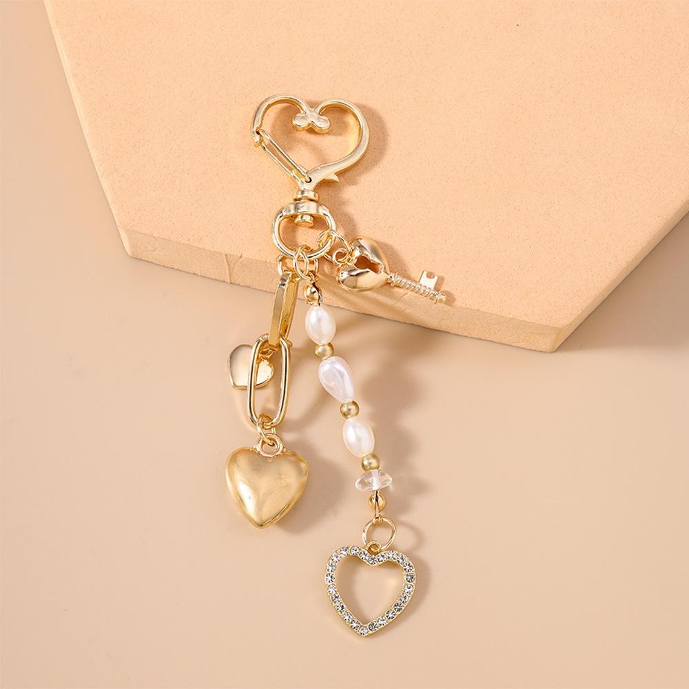 Key Ring Pendants For Women Girls Handbag Decor  Handmade Jewelry Gifts Alloy Love Heart Key Chain Shell Starfish