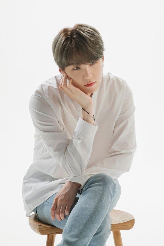 Illusion Bracelet (worn by BTS's SUGA) (Size M (approx. 18.5cm))