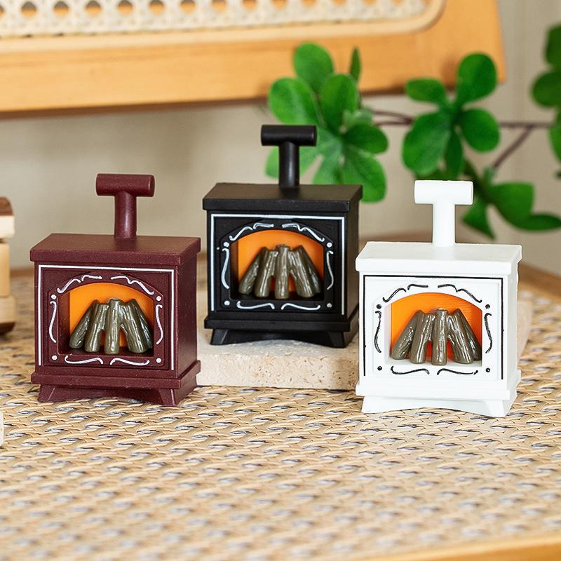 Miniature Miniature Simulation Fireplace Lamp Dollhouse Decoration Item Electronic Candle Lamp