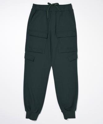 Unterteile – Hosen & Kniehosen