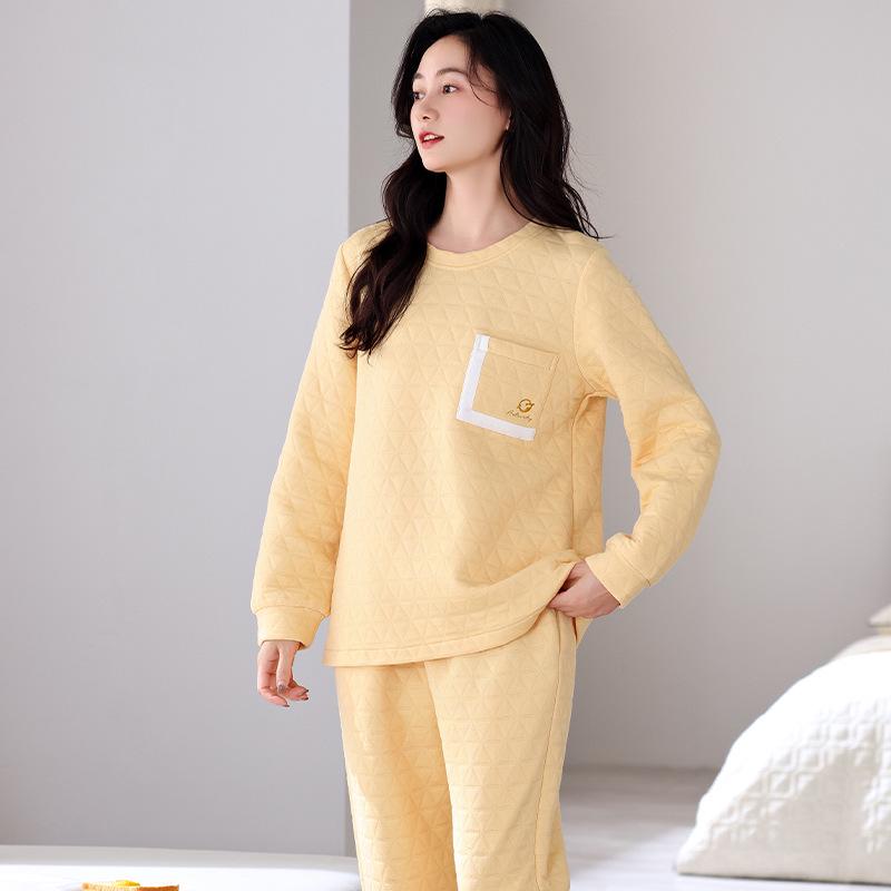 

Женский трехслойный теплый комплект для дома с длинным рукавом и брюками XL (Height 165-170 cm, Weight 120-140 lbs)