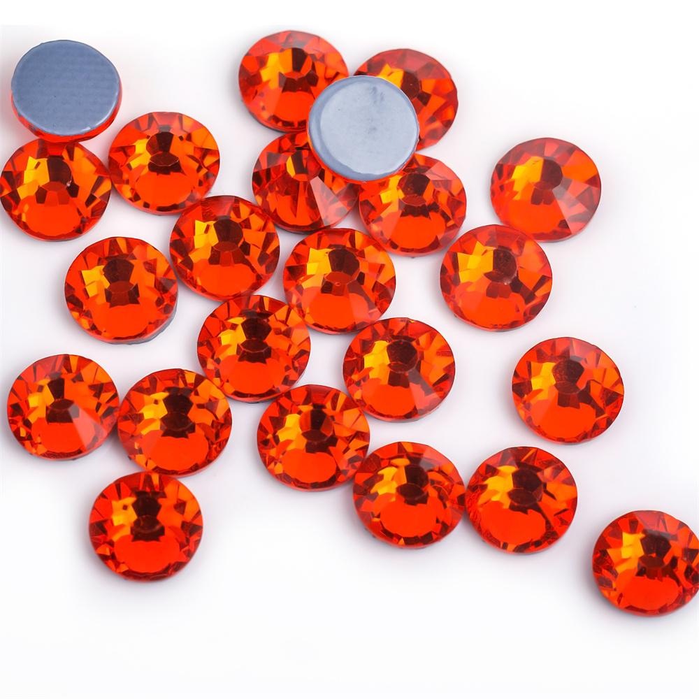 SS6-SS30 40 Farben Crystal AB Better DMC Hot Fix Strasssteine, Glas-Strasssteine zum Aufbügeln, zum Nähen und für Stoffdekorationen