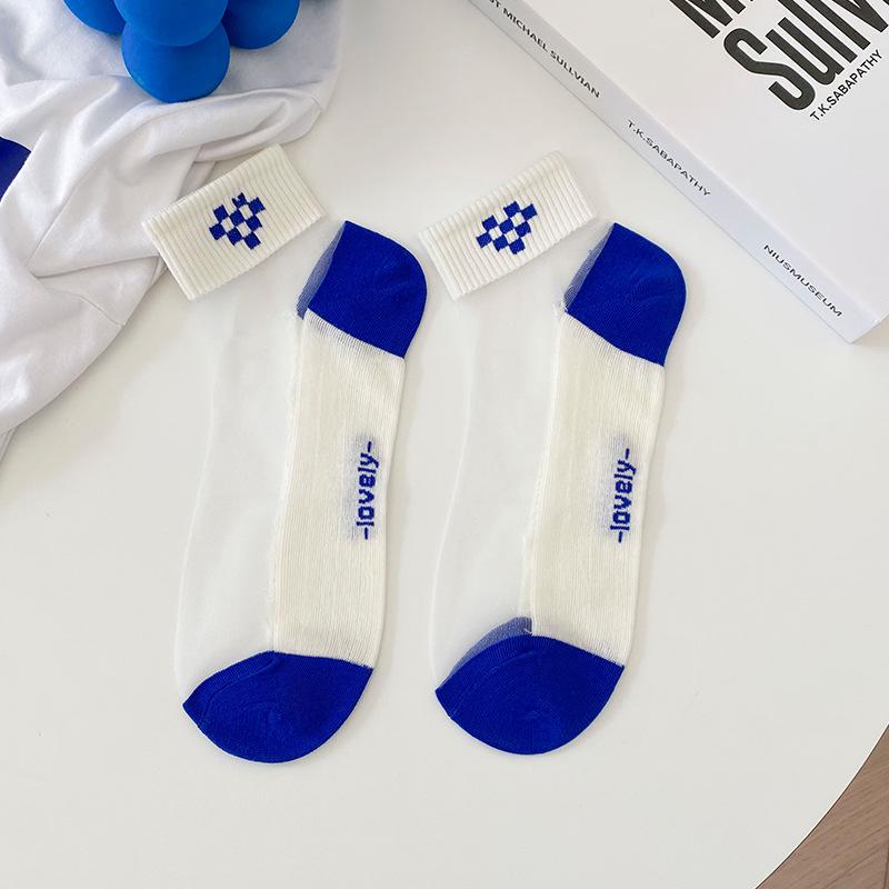 Women's Spring and Summer Light and Trendy Invisible Short Socks Blue Cartoon Smiling Face Glass Sole Boat Socks
