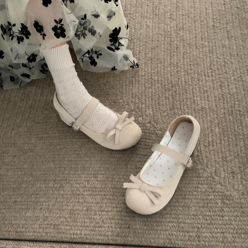 Fashion Women's Round Head Pink Thick Heel Mary Jane Shoes 2025 New Sweet Vintage Women's Bow Round Head Cute Designer Shoes Pink Heels