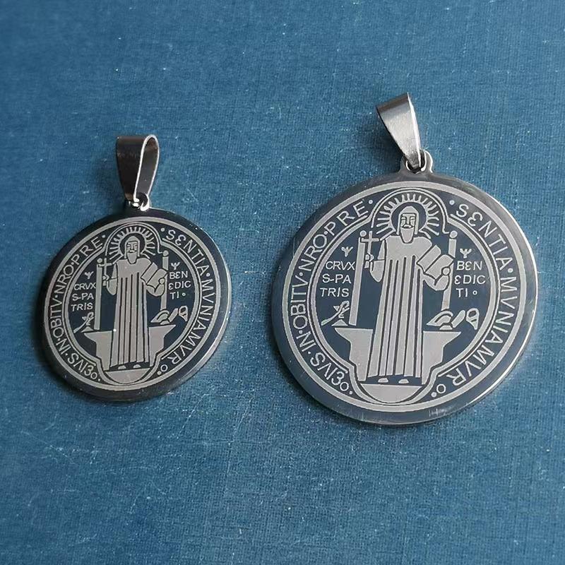 Benedict Medallion Pendant Necklace Silver Color Stainless Steel Collares for Jewelry