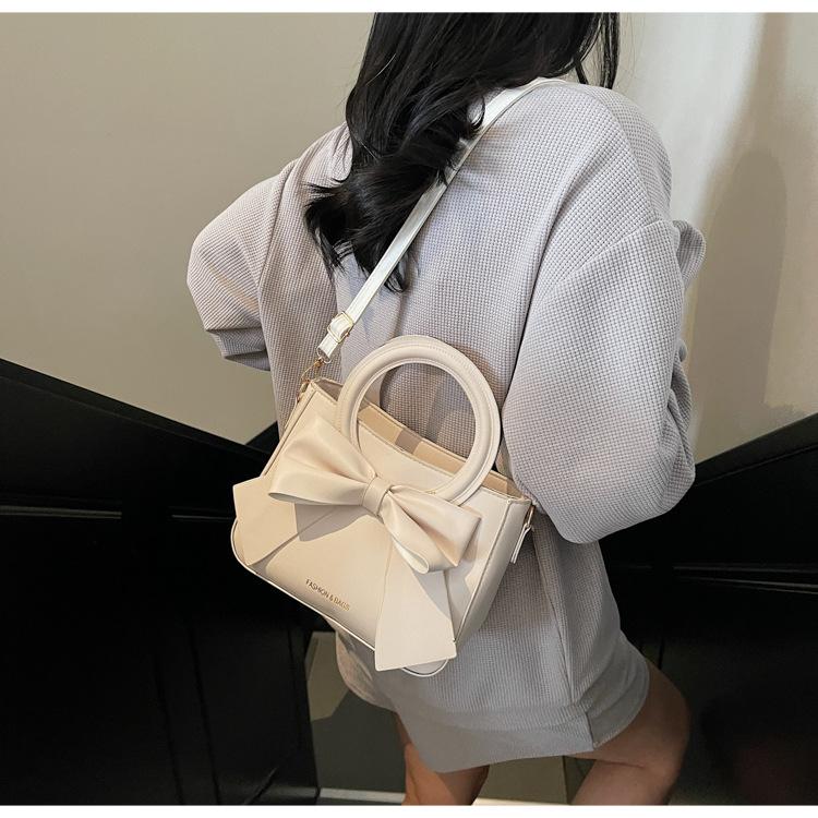 Retro Bow Knot Shoulder Bag Chic High Quality Faux Leather Handbag for Women