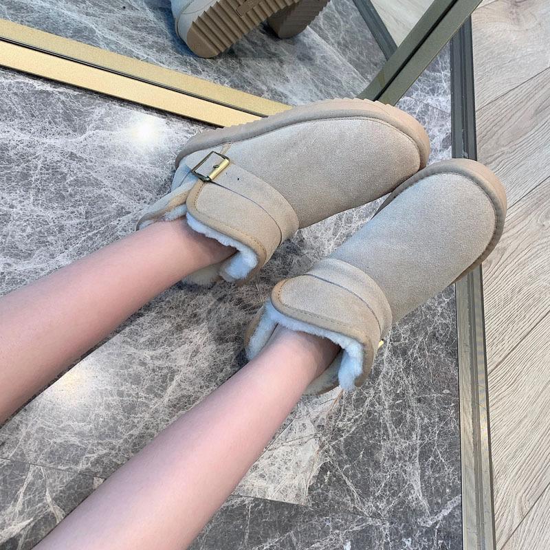 

Women s shoes snow boots women s winter 2025 new velvet thickened thermal boots women s shoes Northeast large cotton shoes boots 39