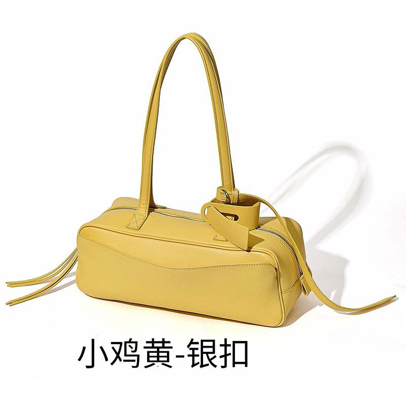 New Bowling Bag Simple and Fashionable First Layer Cowhide Messenger Women's Bag Baguette Bag