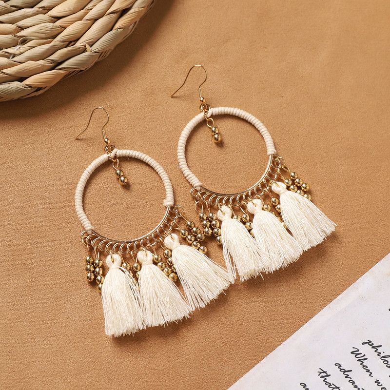Ethnic Style Bohemia Feather Earrings White Long Style Fashion Retro Stylish Tassel Female Holiday Trip Shoot Earrings