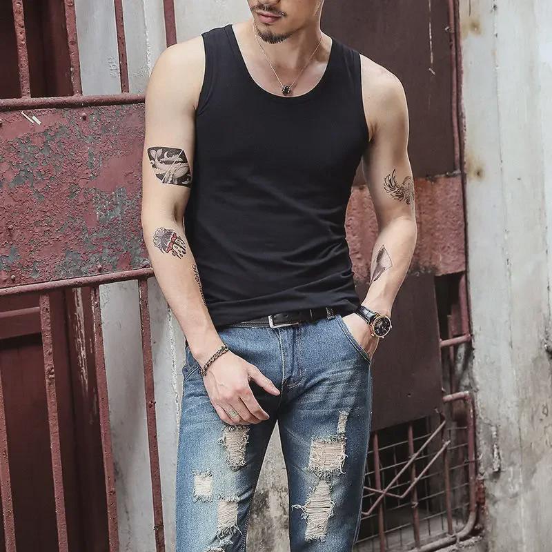 100 Einfarbige Herren Slim Fit Sommerwesten - Elastische Passform für alle Altersgruppen, Ideal für Sport und Fitness