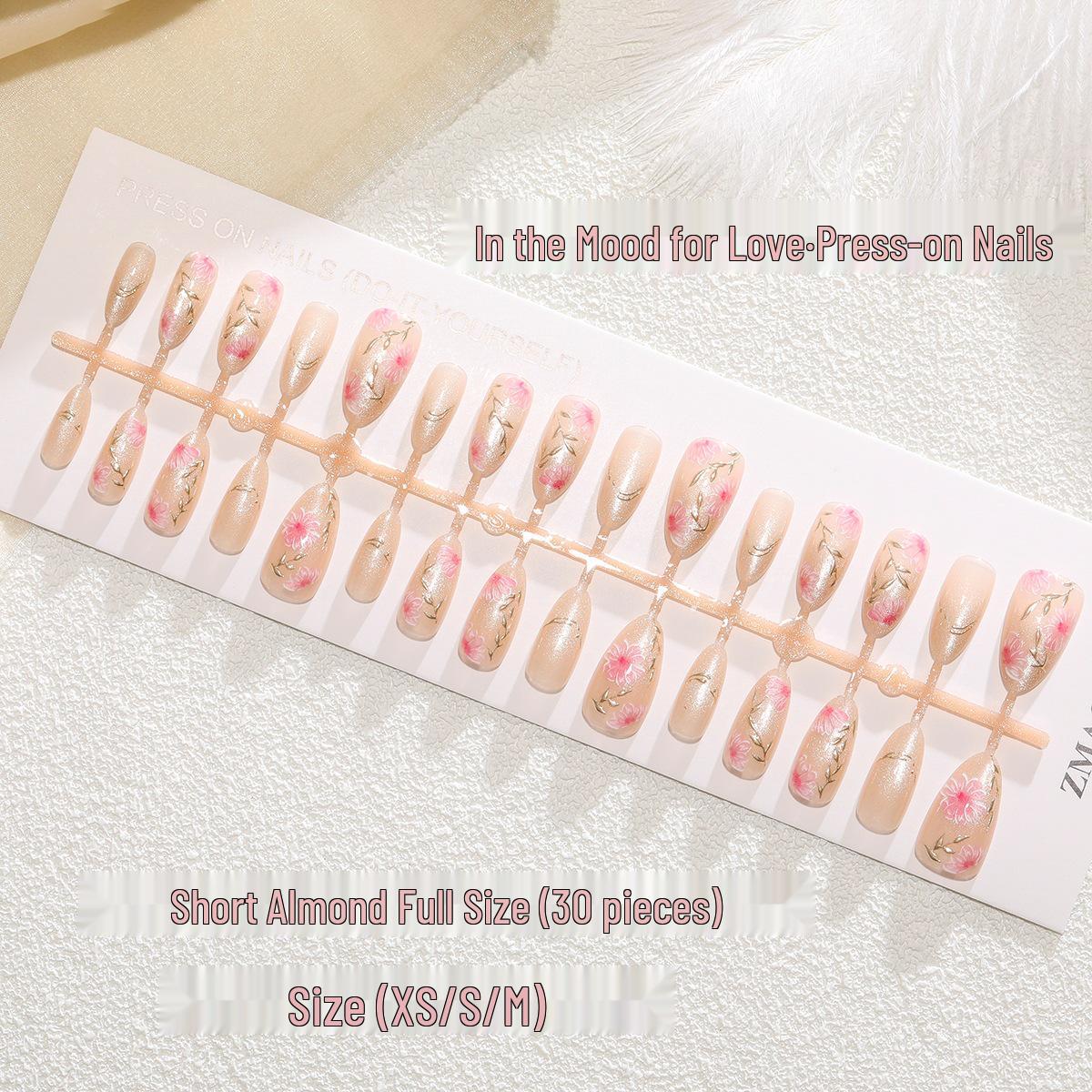 

In the Mood for Love Almond Cat Eye Press-on Nails, 30pcs XS/S, Removable and Gilded