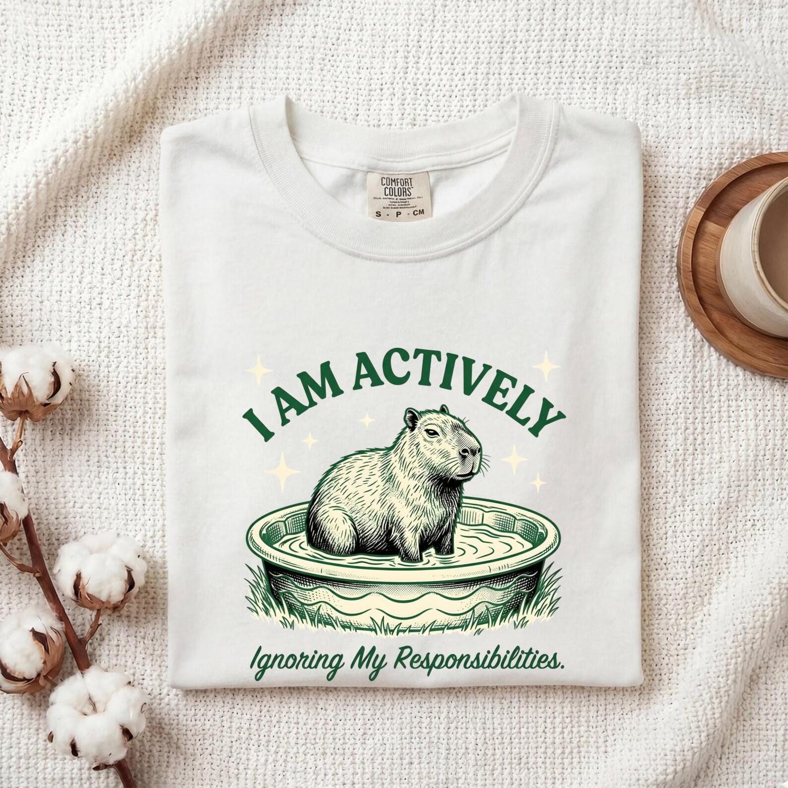 Capybara Bathing Shirt Funny Pets Gift Women Old School Tee Rodent T-Shirt Humor Fan Vintage Tshirt Animal Graphic Line Art Shining Stars 4XL