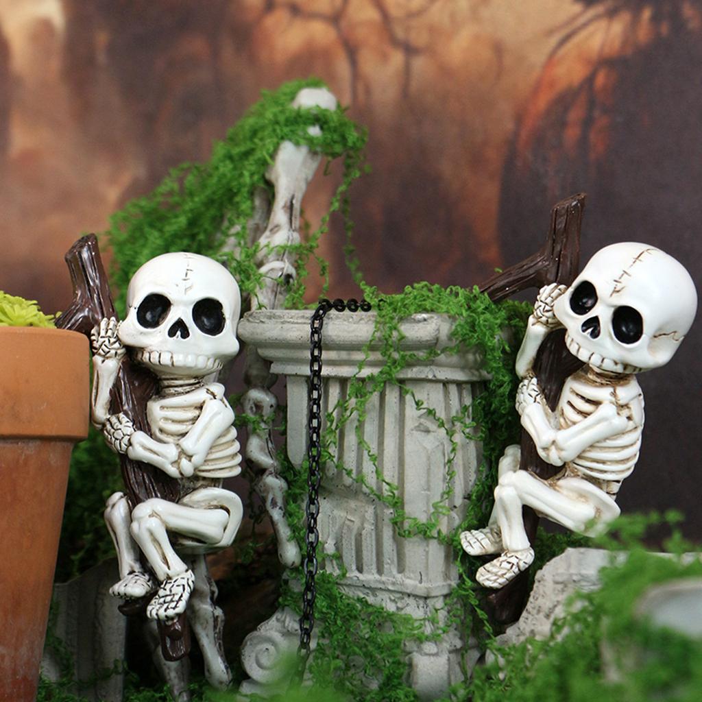 Halloweenský závěs na květináč s lebkou Pryskyřičná zahradní dekorace pro strašidelnou vnitřní venkovní expozici rostlin