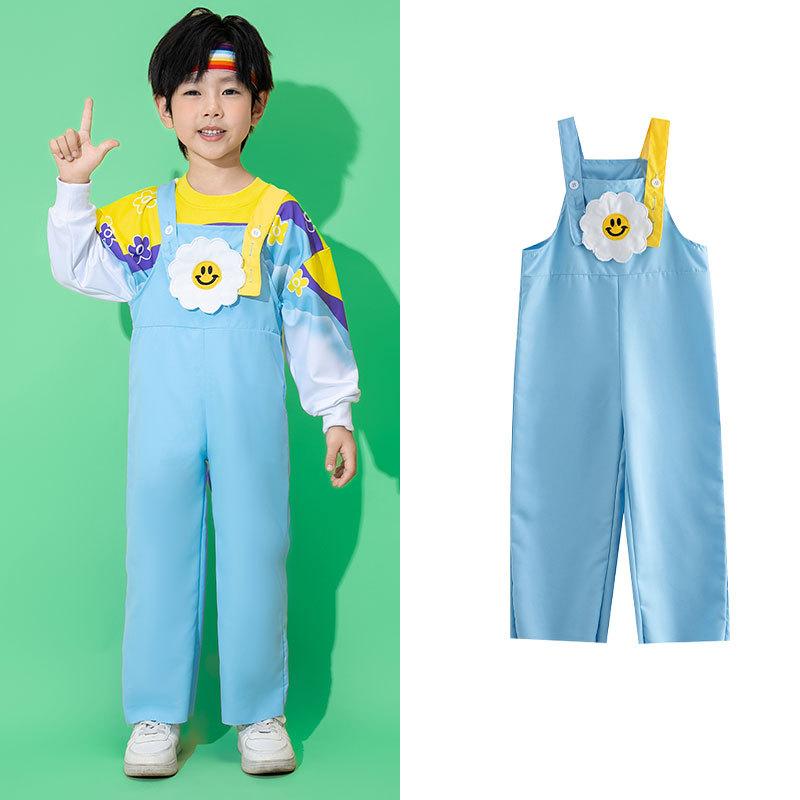 Kostiumy do cheerleadingu dla dzieci Mundurki na zajęcia chóru w przedszkolu Uczniowie na Dzień Niepodległości Kostiumy na Jesienne Igrzyska Kostium do cheerleadingu