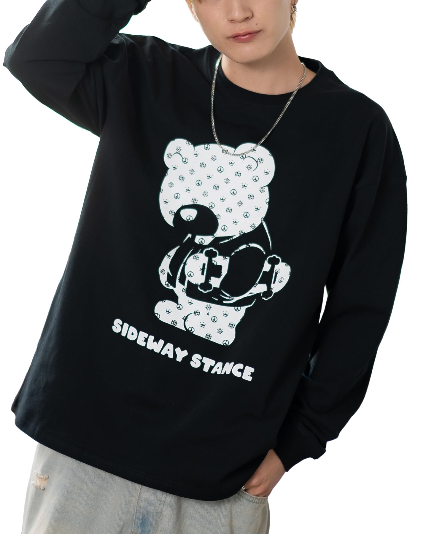 

IMPROMES Men s SIDEWAYSTANCE Monogram Bear Long Sleeve T-Shirt, Black