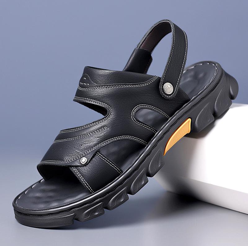 Men's Summer Massage Soft Sole Casual Beach Sandals Brand Comfortable Outdoor Refreshing and Breathable Thick Sole Beach Sandals