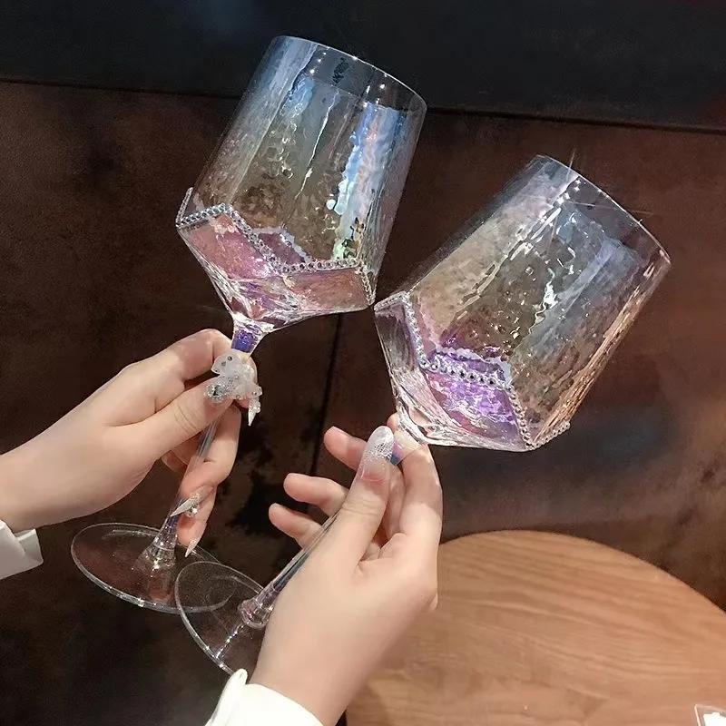 

Luxury Diamond Crystal Red Wine Glass – Retro Light Luxury Goblet for Wine and Champagne A 2PCS