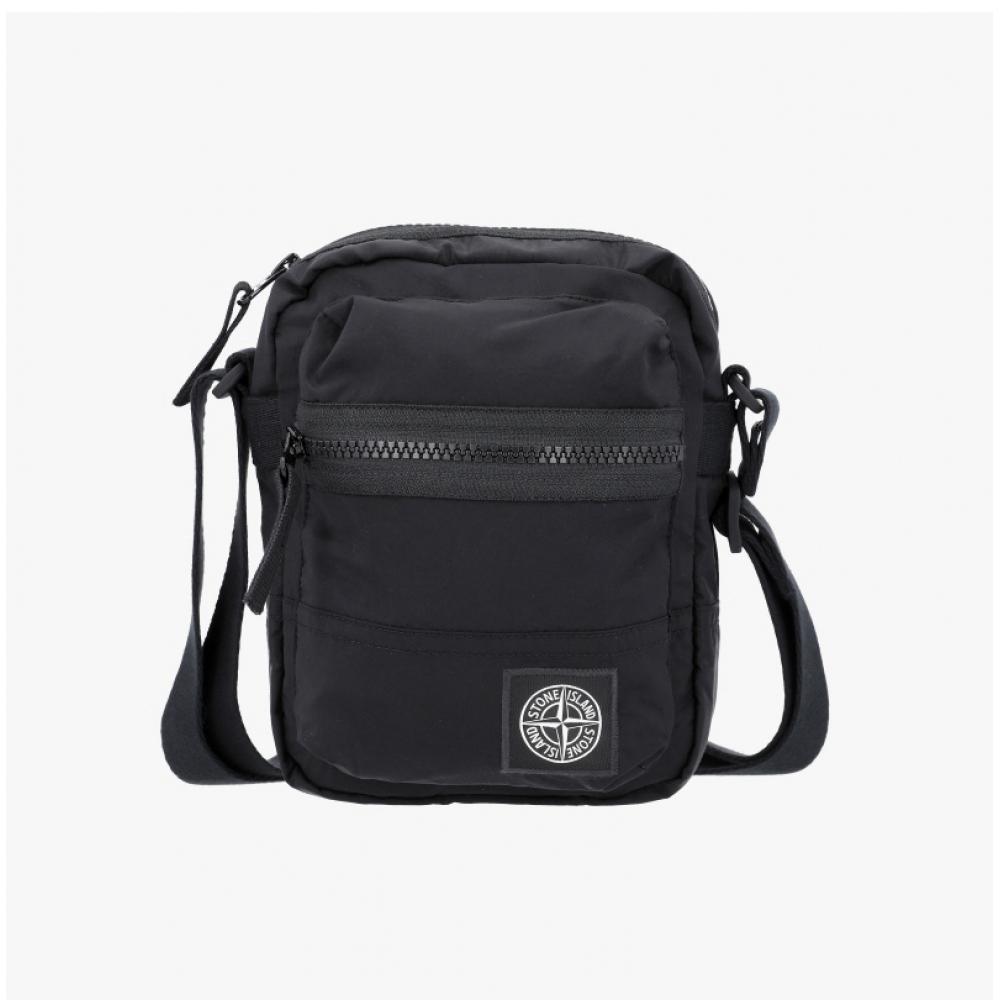 Stone Island Eco Nylon Mini Wappen Logo Patch Crossbody Bag L2s159200015