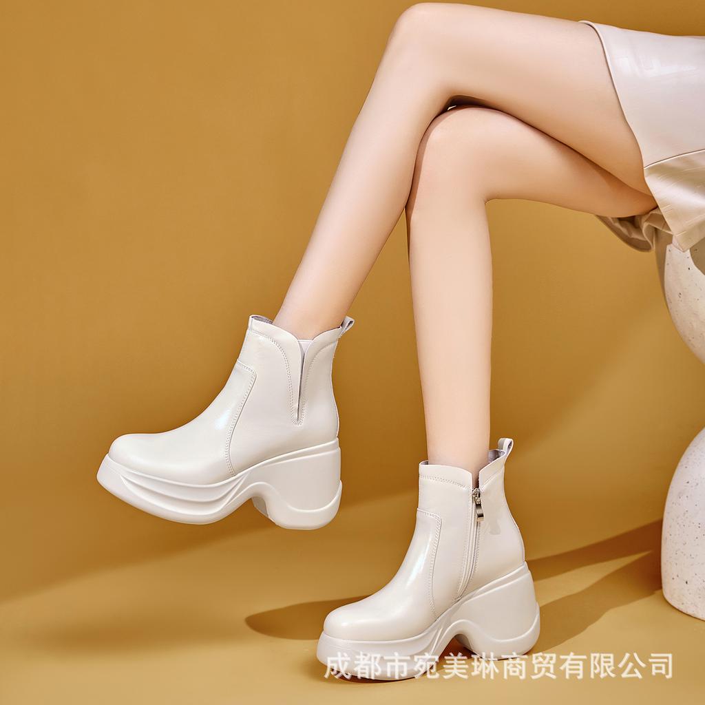 Autumn and winter new round head thick-soled leather Martin boots for women, thick heel waterproof table V-mouth side zipper, super high heel short b