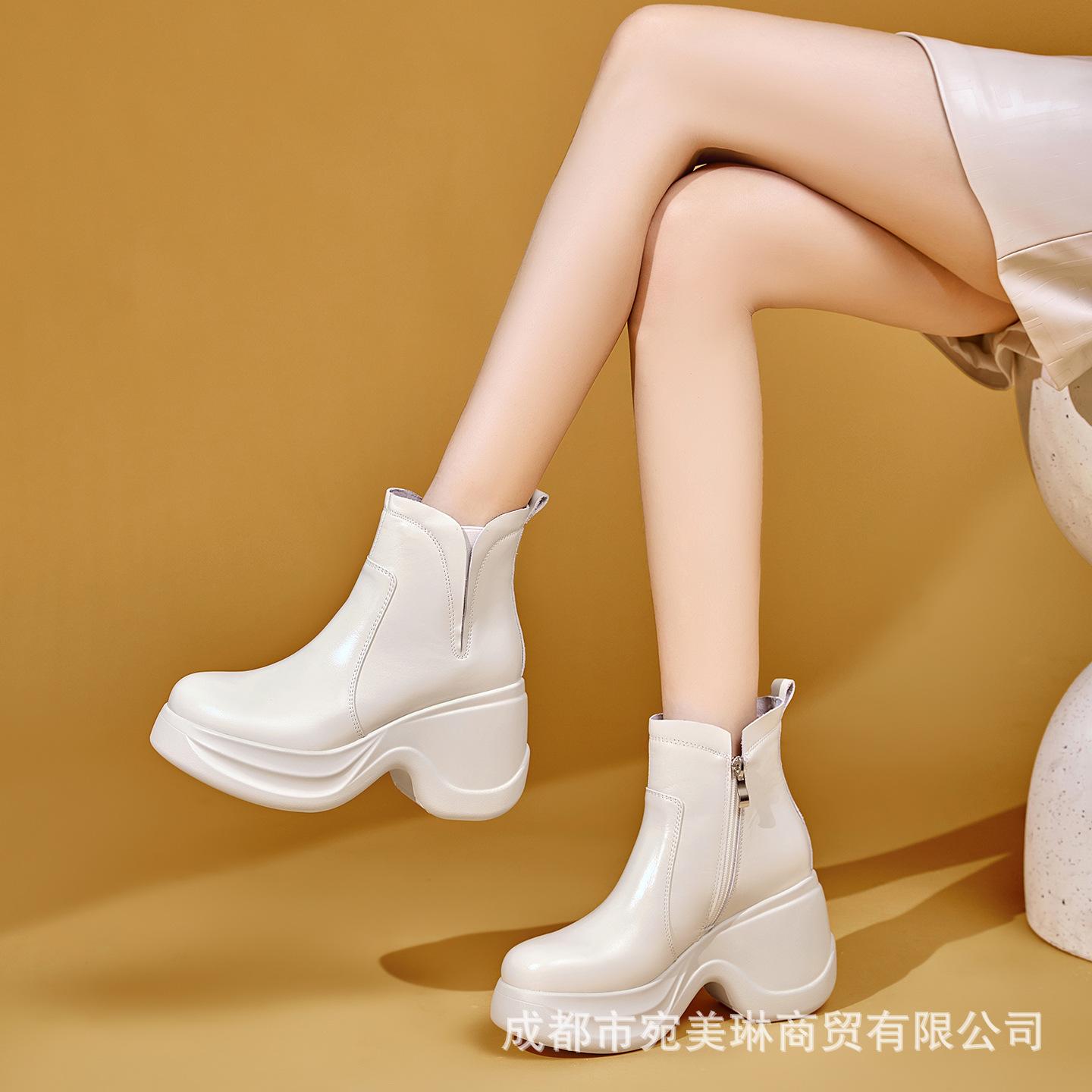 

Осенне-зимние новые женские кожаные ботинки Мартин на толстой подошве с круглым носком, водонепроницаемые на толстом каблуке, с V-образным вырезом и боковой молнией, короткие ботинки на супервысоком каблуке 39